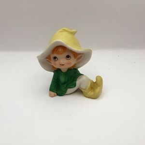 Vintage Homeco Elf Figurine 3.5" X 4"